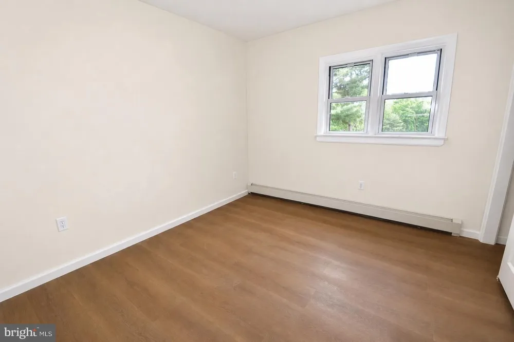 12 FORD AVENUE Somerset, NJ 08873