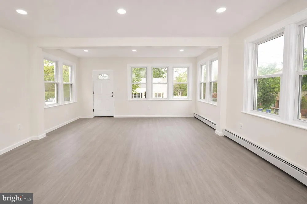 12 FORD AVENUE Somerset, NJ 08873