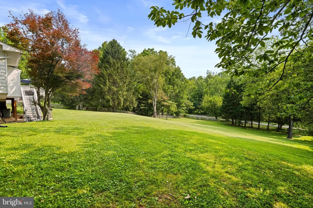 11334 WAPLES MILL ROAD Oakton, VA 22124