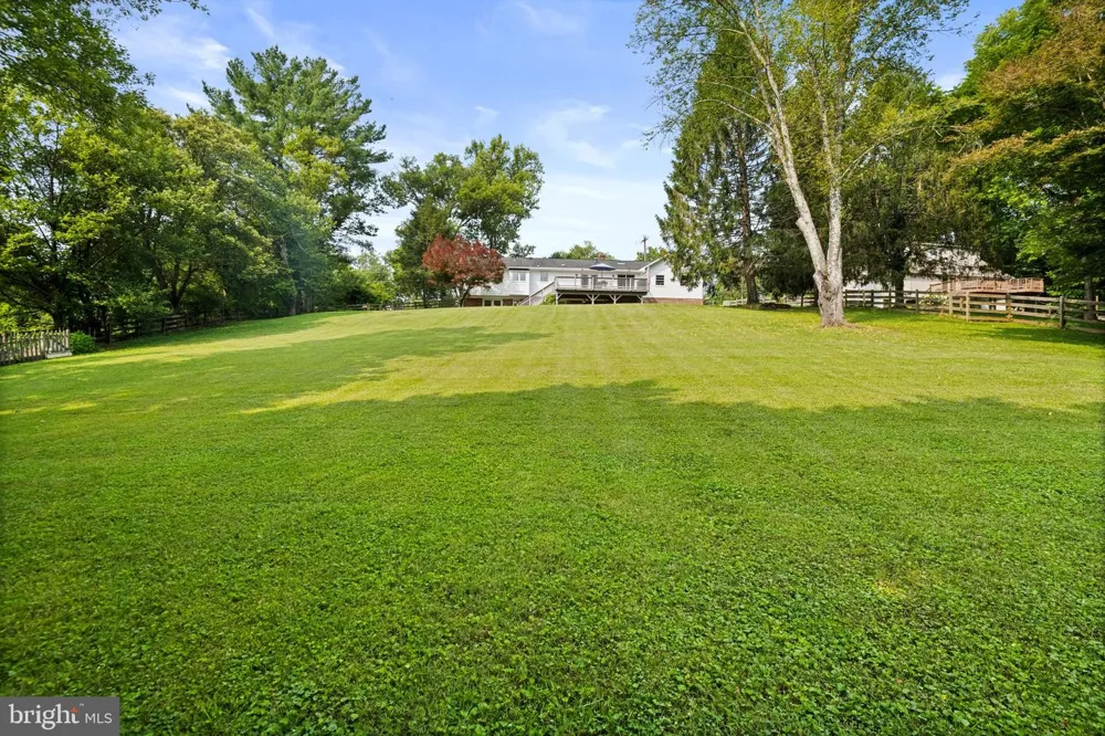 11334 WAPLES MILL ROAD Oakton, VA 22124