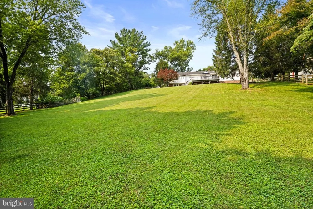 11334 WAPLES MILL ROAD Oakton, VA 22124