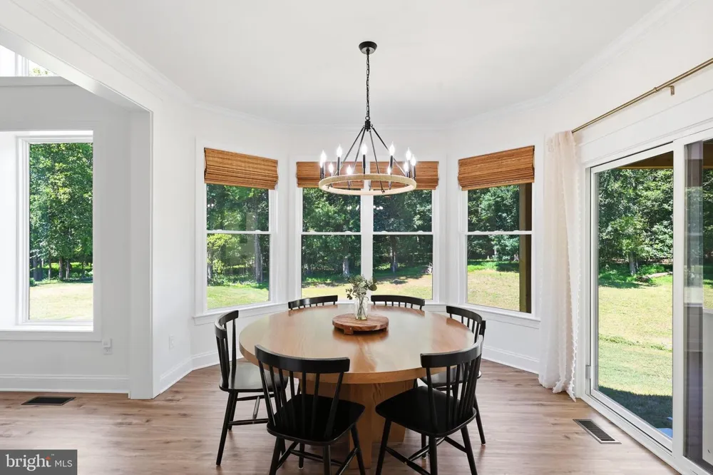 5119 OLD AUBURN Warrenton, VA 20187