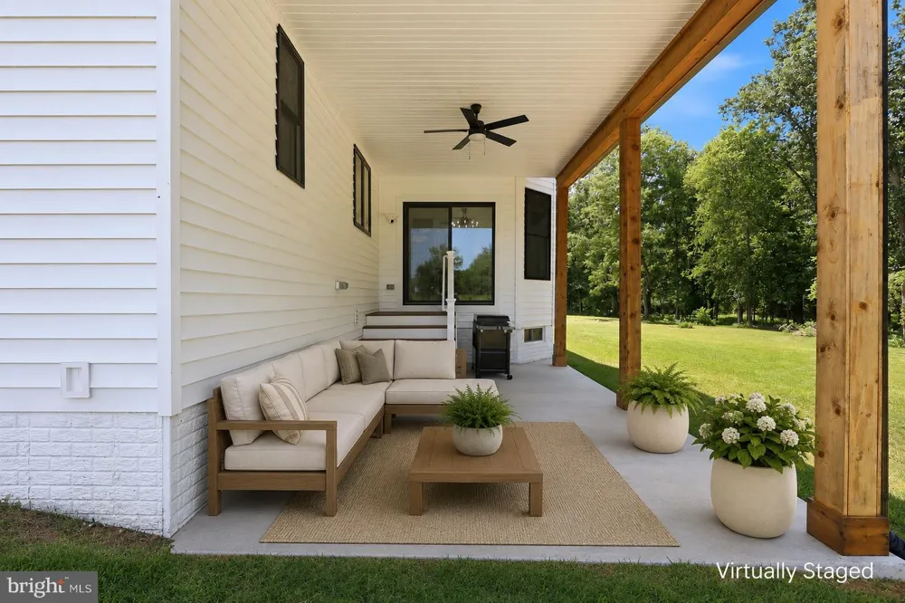 5119 OLD AUBURN Warrenton, VA 20187