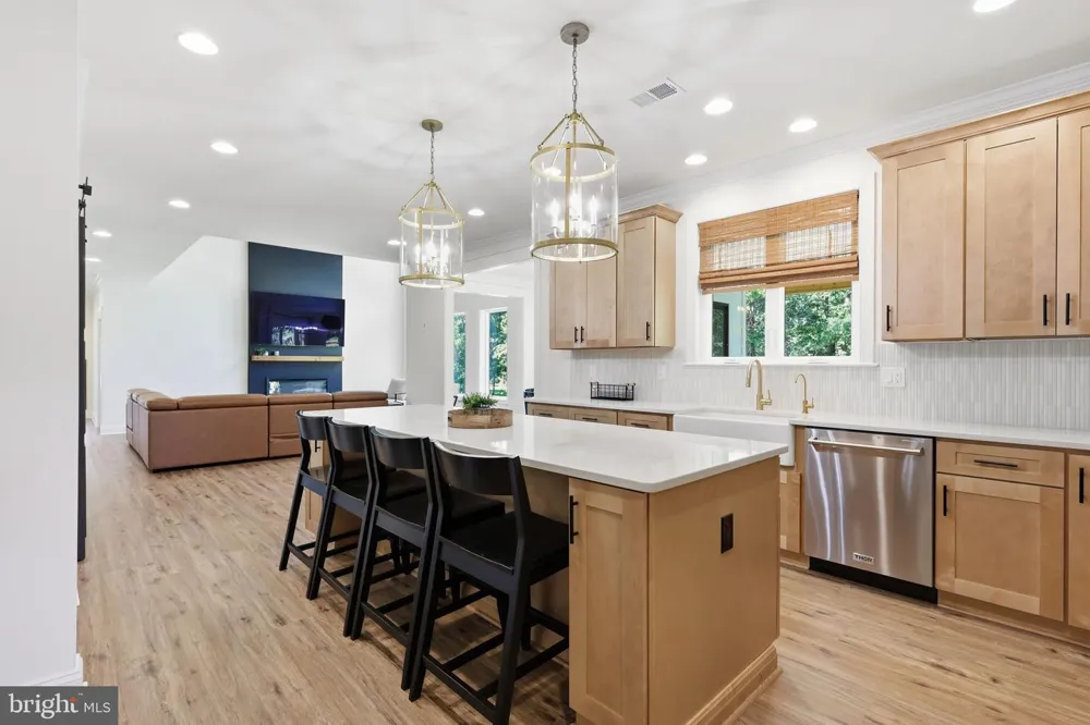 5119 OLD AUBURN Warrenton, VA 20187