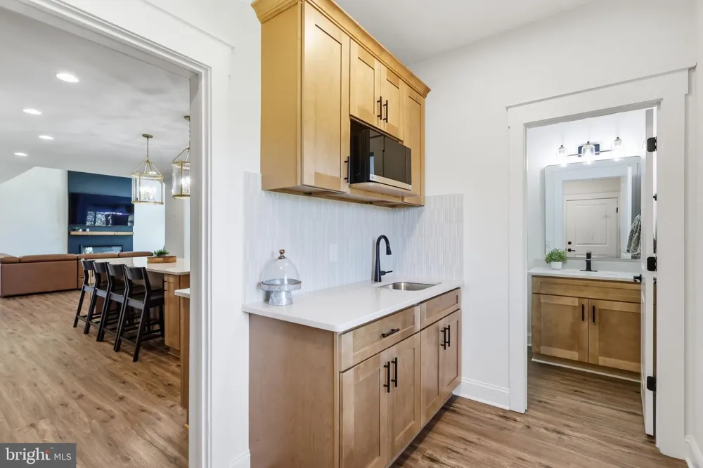 5119 OLD AUBURN Warrenton, VA 20187