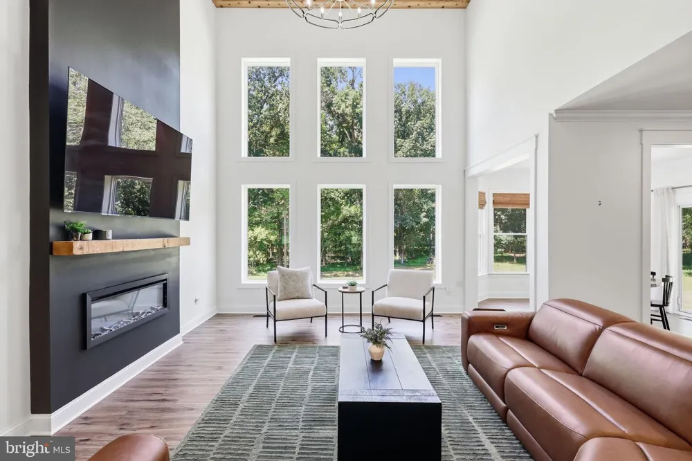 5119 OLD AUBURN Warrenton, VA 20187