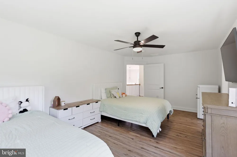 5119 OLD AUBURN Warrenton, VA 20187