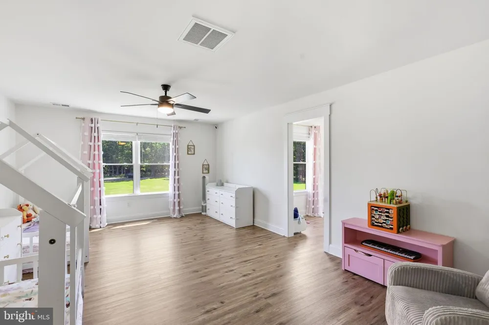 5119 OLD AUBURN Warrenton, VA 20187