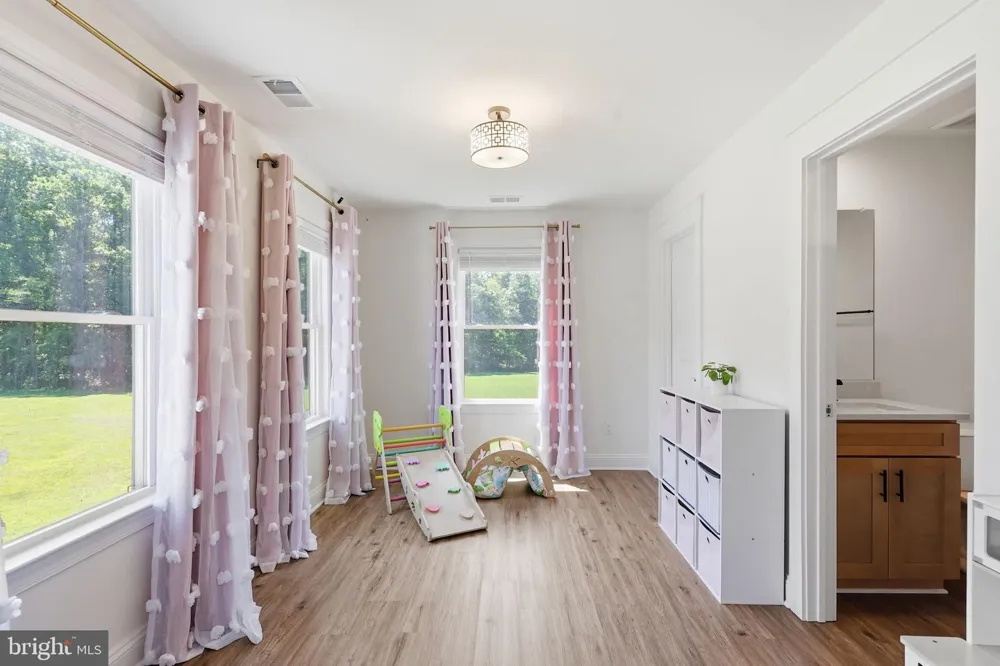 5119 OLD AUBURN Warrenton, VA 20187