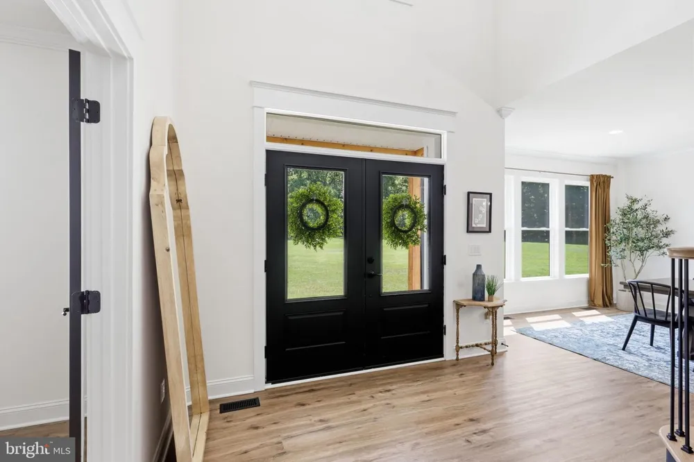 5119 OLD AUBURN Warrenton, VA 20187