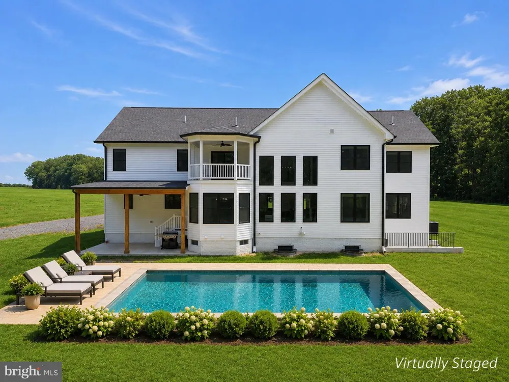 5119 OLD AUBURN Warrenton, VA 20187