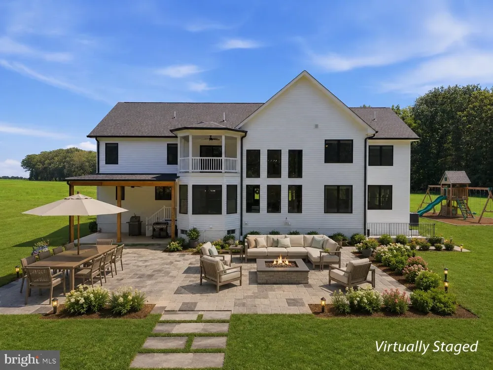 5119 OLD AUBURN Warrenton, VA 20187