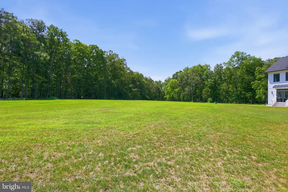 5119 OLD AUBURN Warrenton, VA 20187