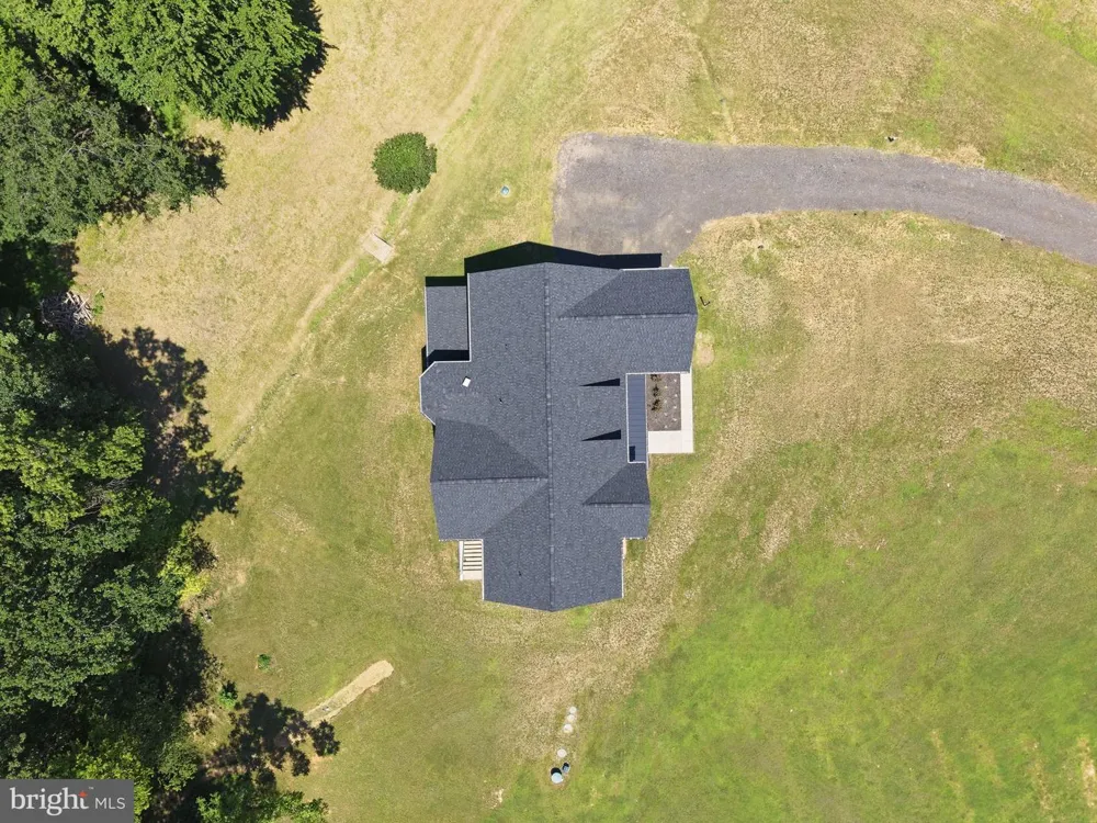 5119 OLD AUBURN Warrenton, VA 20187