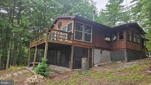 80 TROFTON HOLLOW COURT