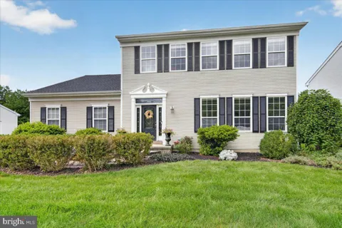 407 DENOW ROAD