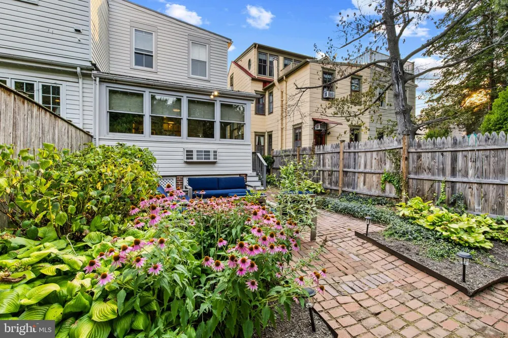 268 KING GEORGE STREET Annapolis, MD 21401