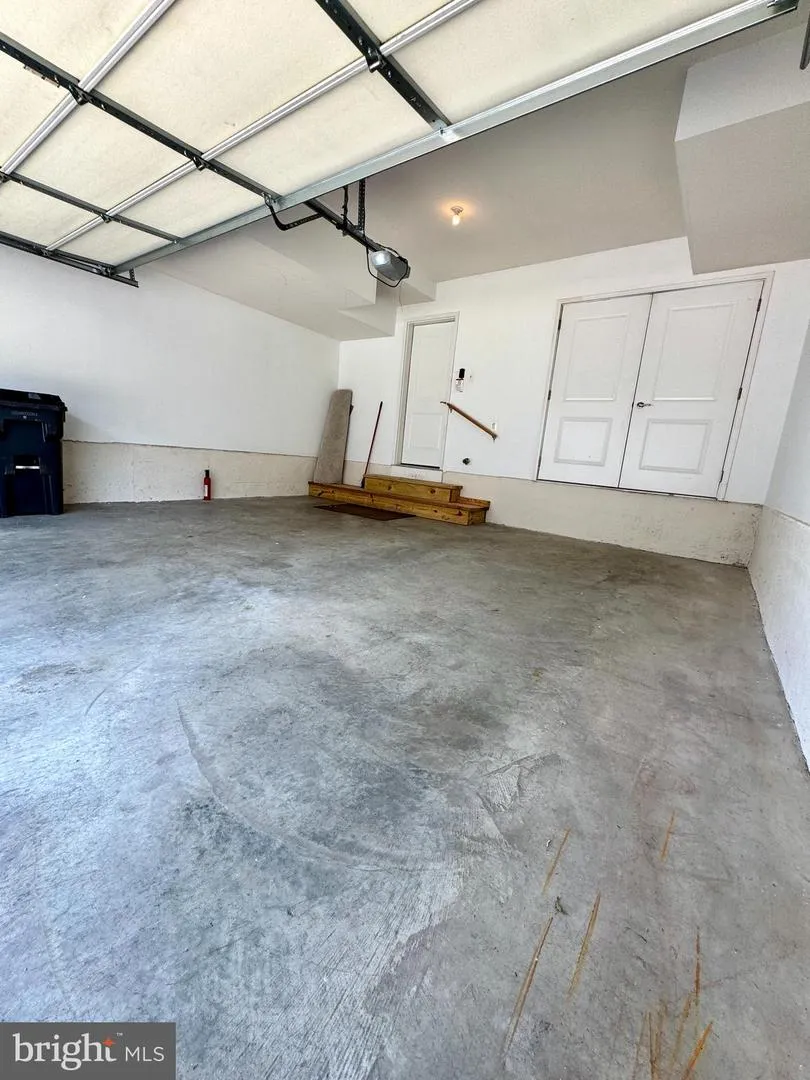 22885 EILEEN SQUARE Sterling, VA 20166