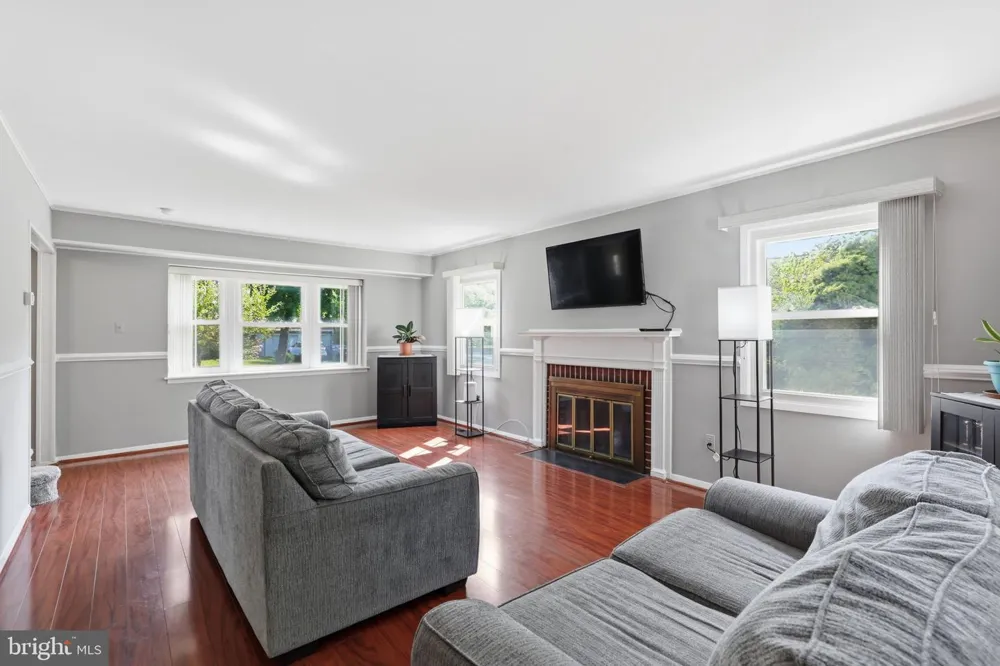 4113 WAKEFIELD LANE Bowie, MD 20715