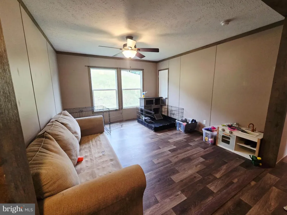 9848 LOWER TIMBER RIDGE ROAD Riverton, WV 26814