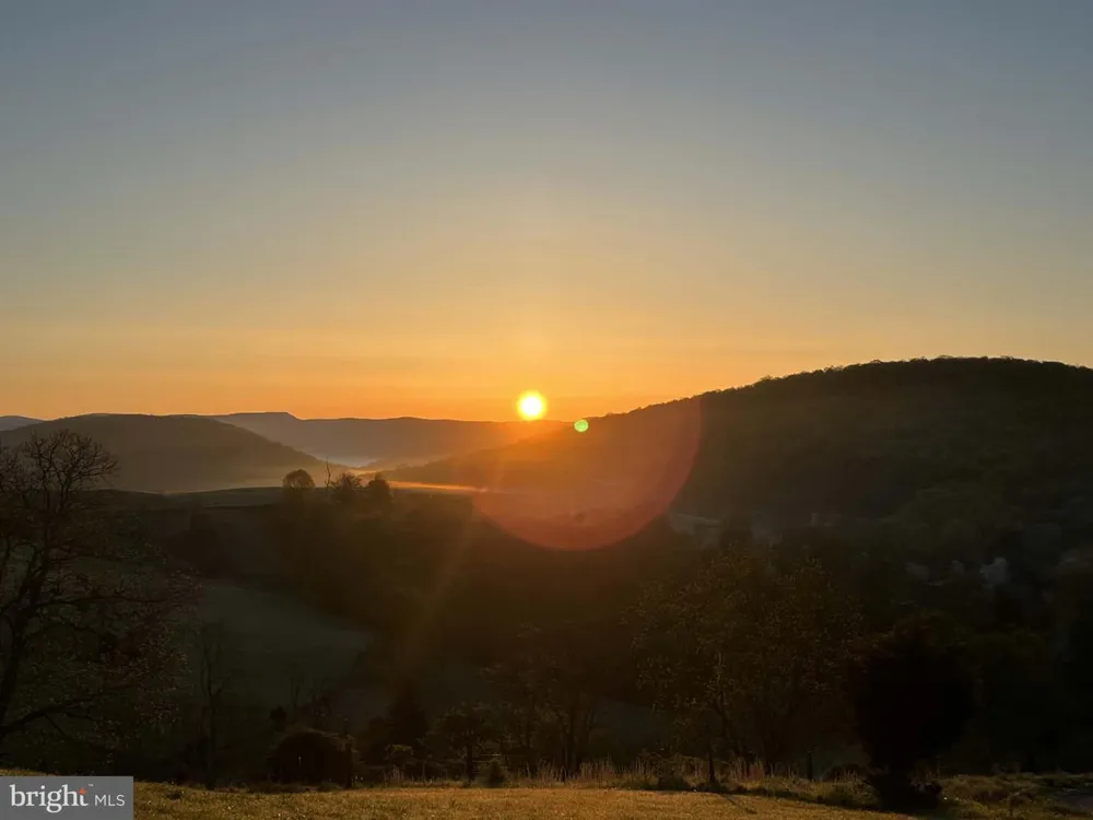 9848 LOWER TIMBER RIDGE ROAD Riverton, WV 26814