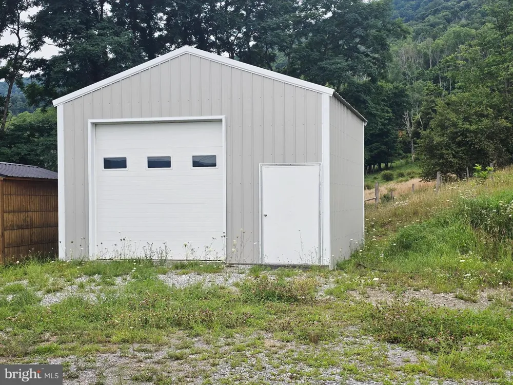 9848 LOWER TIMBER RIDGE ROAD Riverton, WV 26814