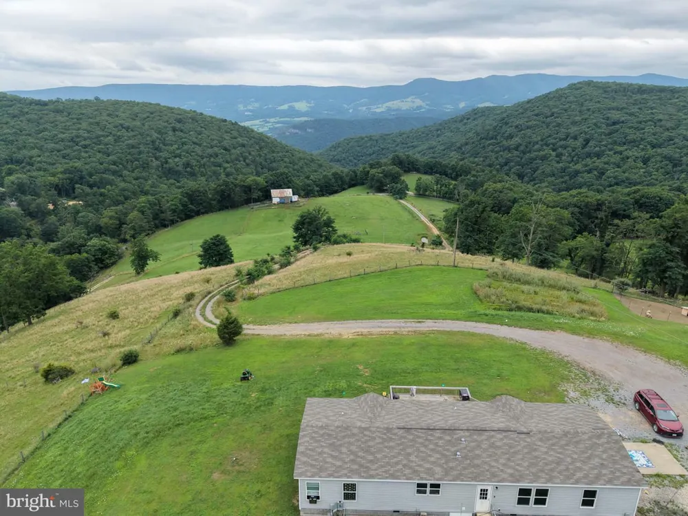 9848 LOWER TIMBER RIDGE ROAD Riverton, WV 26814