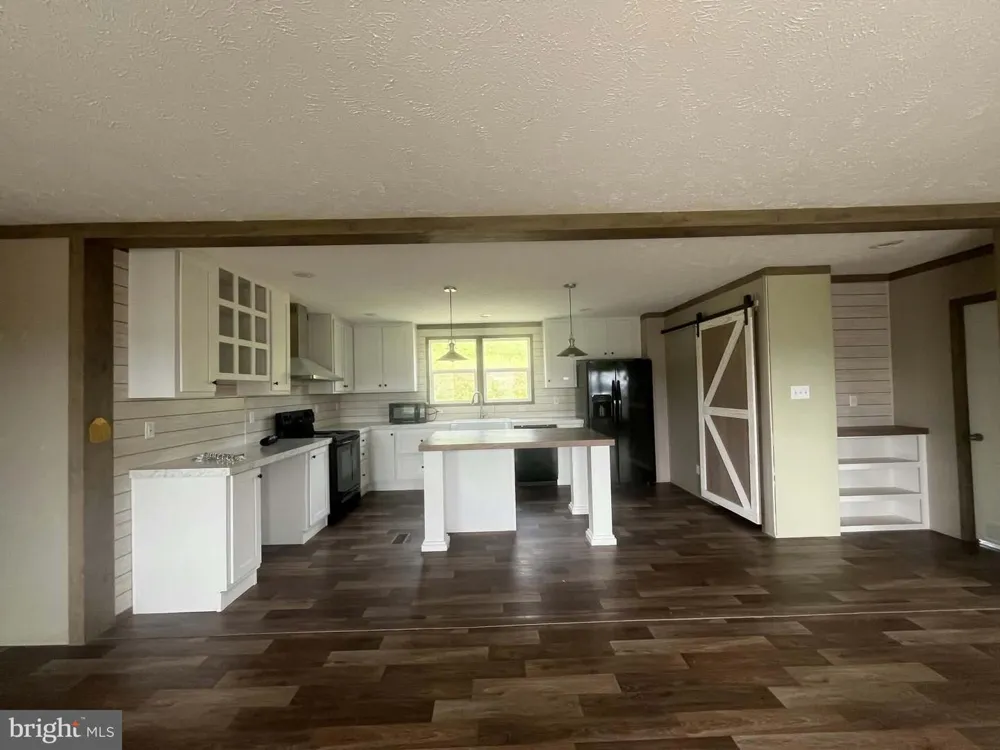 9848 LOWER TIMBER RIDGE ROAD Riverton, WV 26814