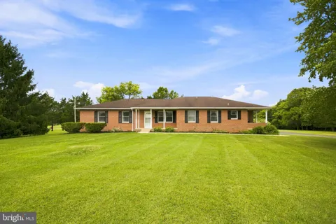 108 CHERRY HILL FARM DRIVE