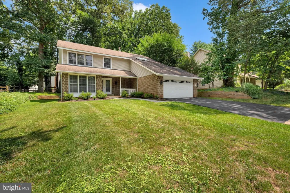 11533 FLINTS GROVE LANE North Potomac, MD 20878
