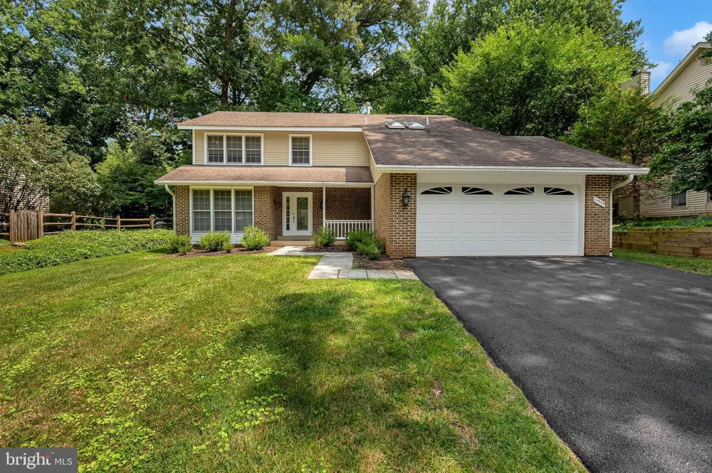 11533 FLINTS GROVE LANE North Potomac, MD 20878