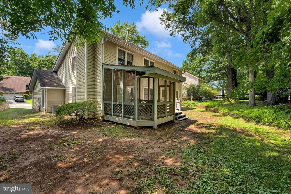 11533 FLINTS GROVE LANE North Potomac, MD 20878