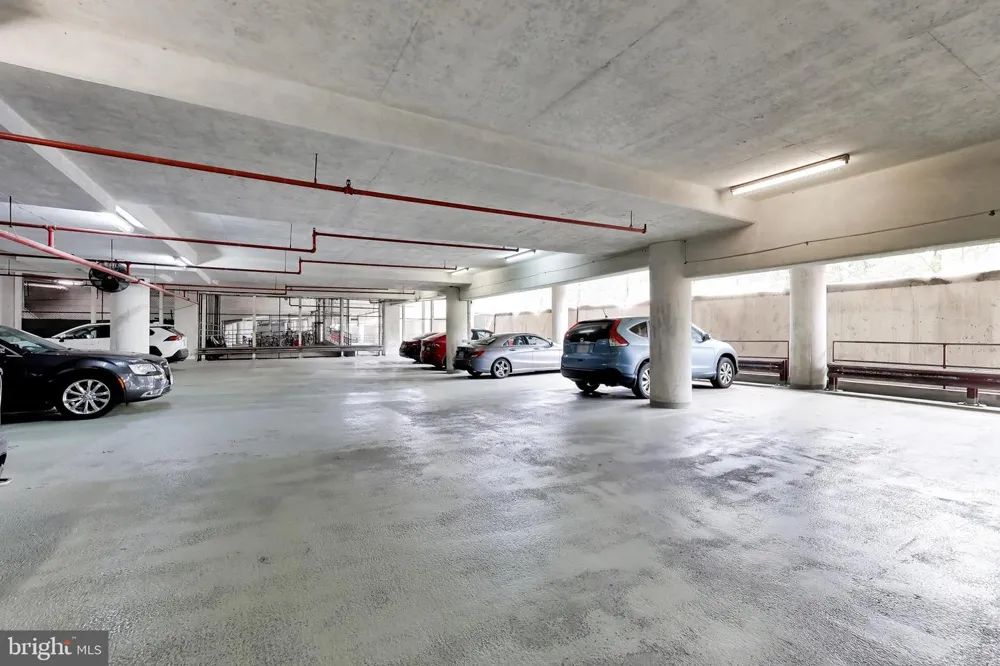 1805 CRYSTAL DRIVE #1102S Arlington, VA 22202