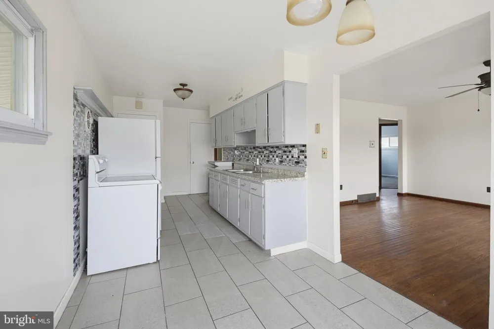521 9TH AVENUE Lebanon, PA 17046