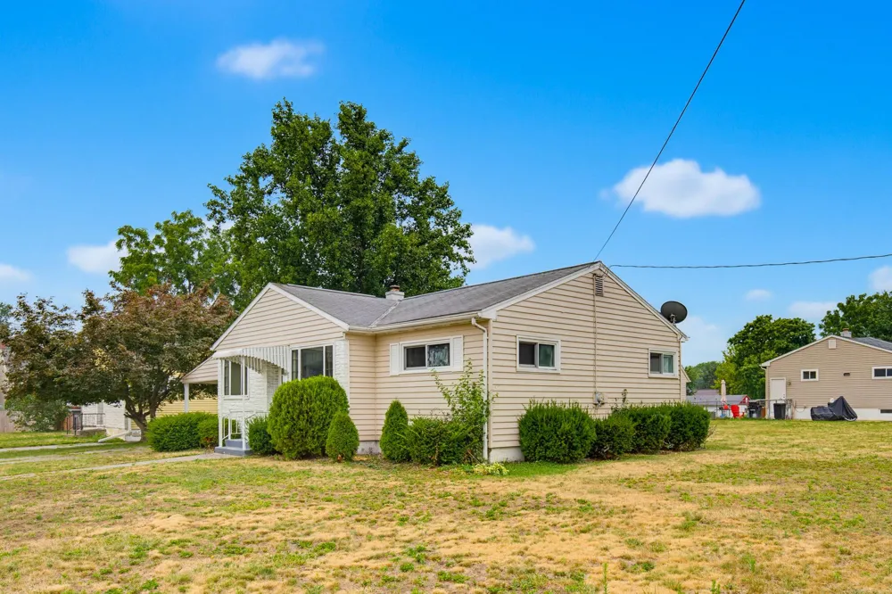 521 9TH AVENUE Lebanon, PA 17046