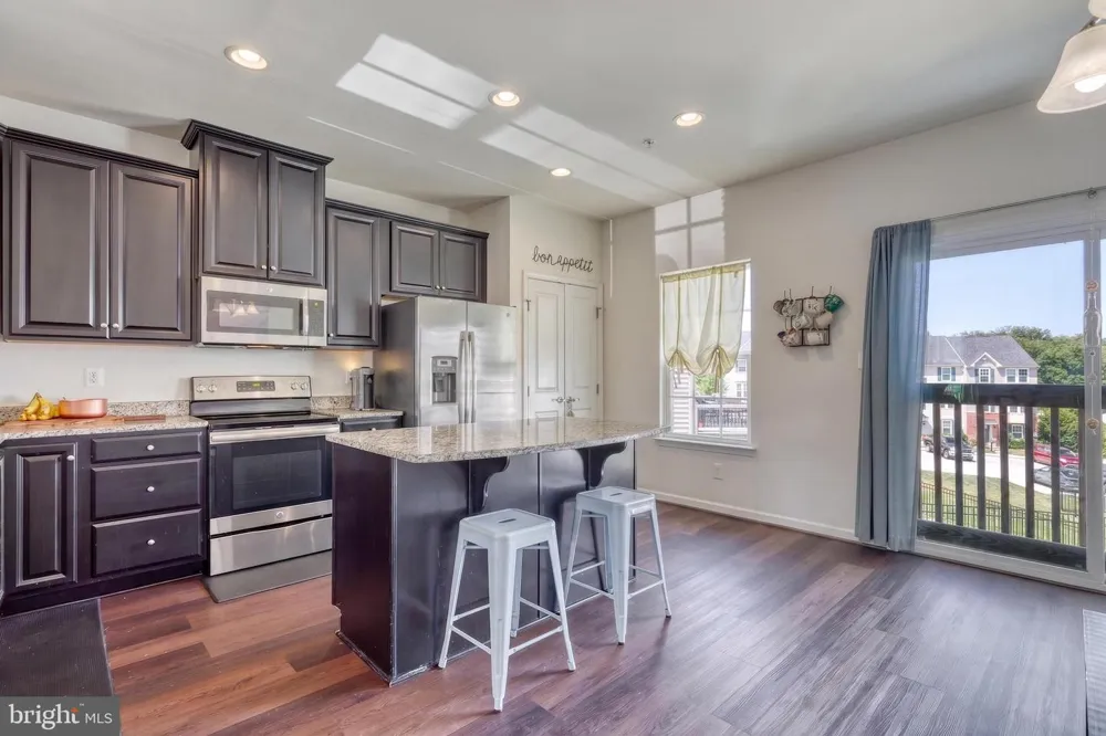 7937 ERINVALE LANE Seven Valleys, PA 17360
