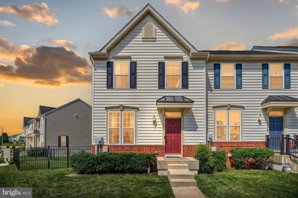 7937 ERINVALE LANE Seven Valleys, PA 17360