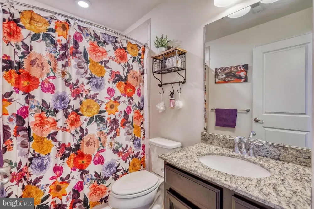 7937 ERINVALE LANE Seven Valleys, PA 17360