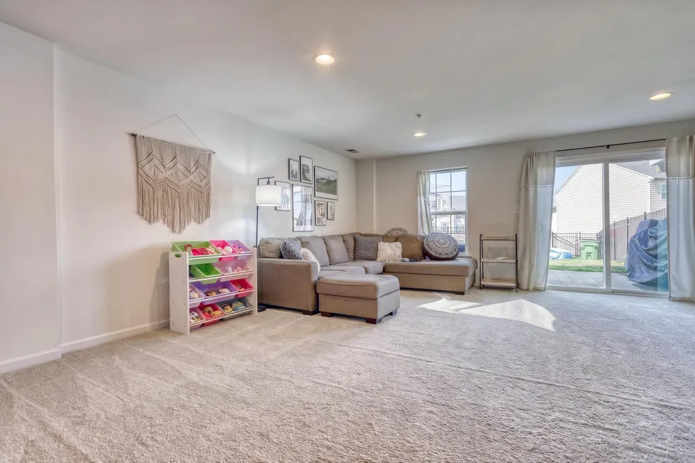 7937 ERINVALE LANE Seven Valleys, PA 17360
