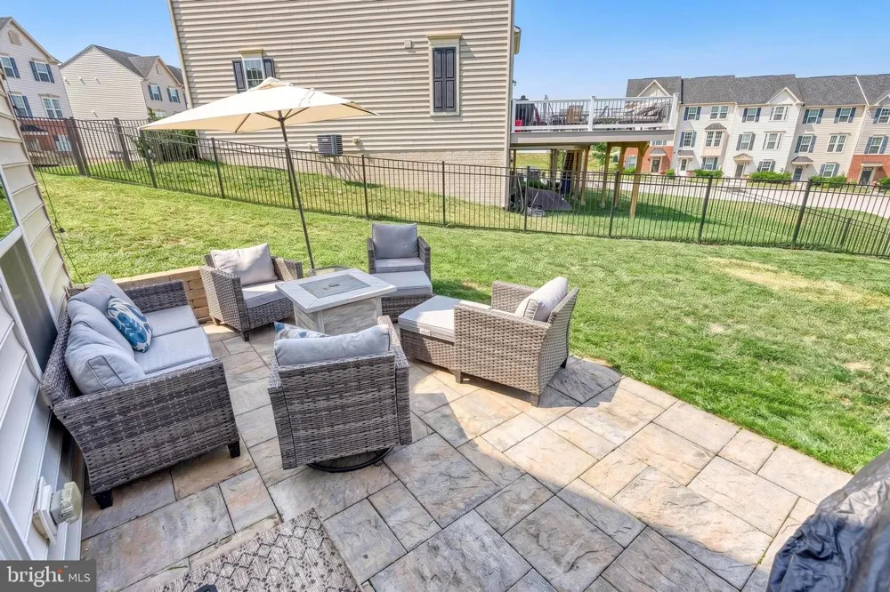7937 ERINVALE LANE Seven Valleys, PA 17360