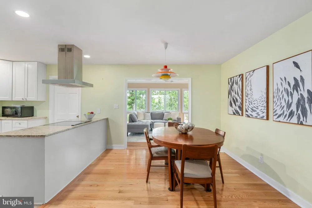122 YORKTOWN BOULEVARD Locust Grove, VA 22508
