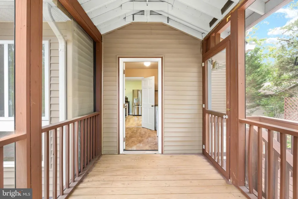 122 YORKTOWN BOULEVARD Locust Grove, VA 22508