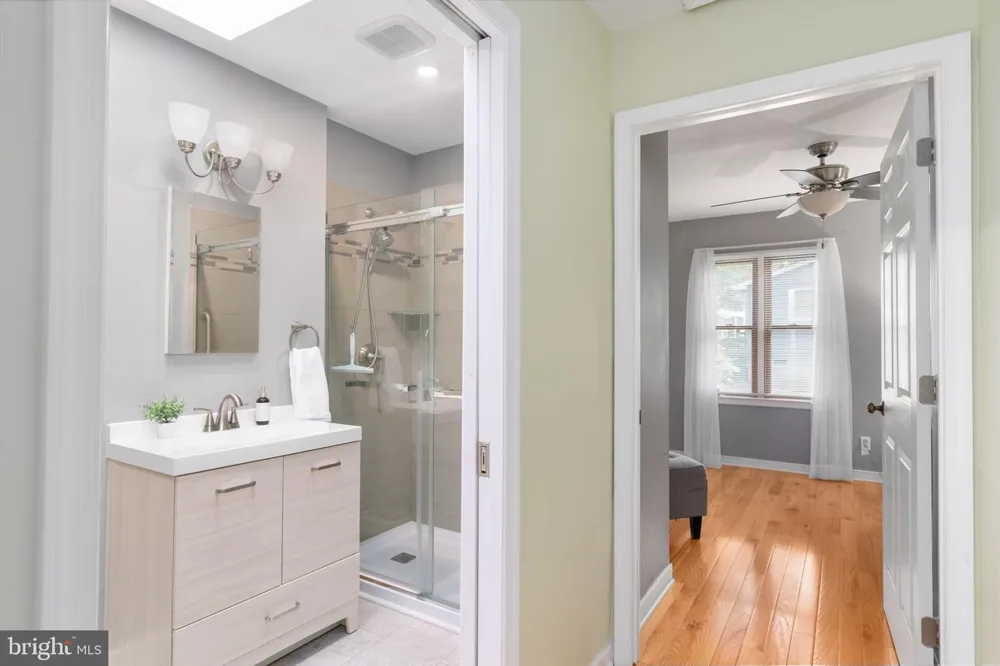 122 YORKTOWN BOULEVARD Locust Grove, VA 22508