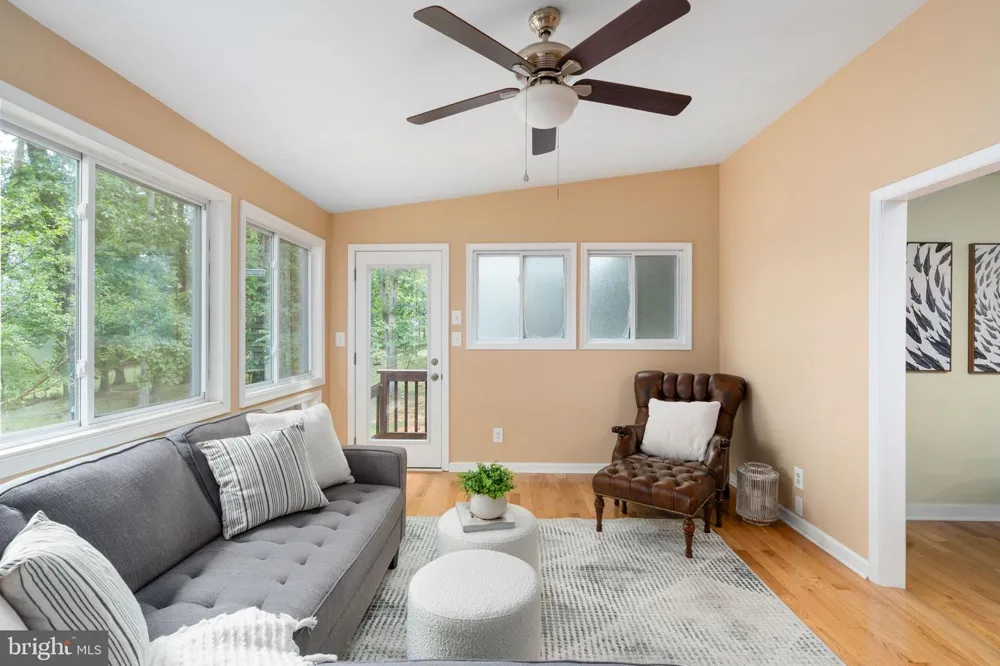 122 YORKTOWN BOULEVARD Locust Grove, VA 22508