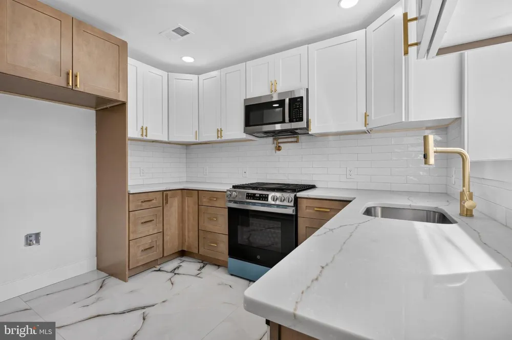 4740 CAMAC STREET Philadelphia, PA 19141