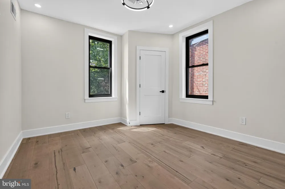4740 CAMAC STREET Philadelphia, PA 19141