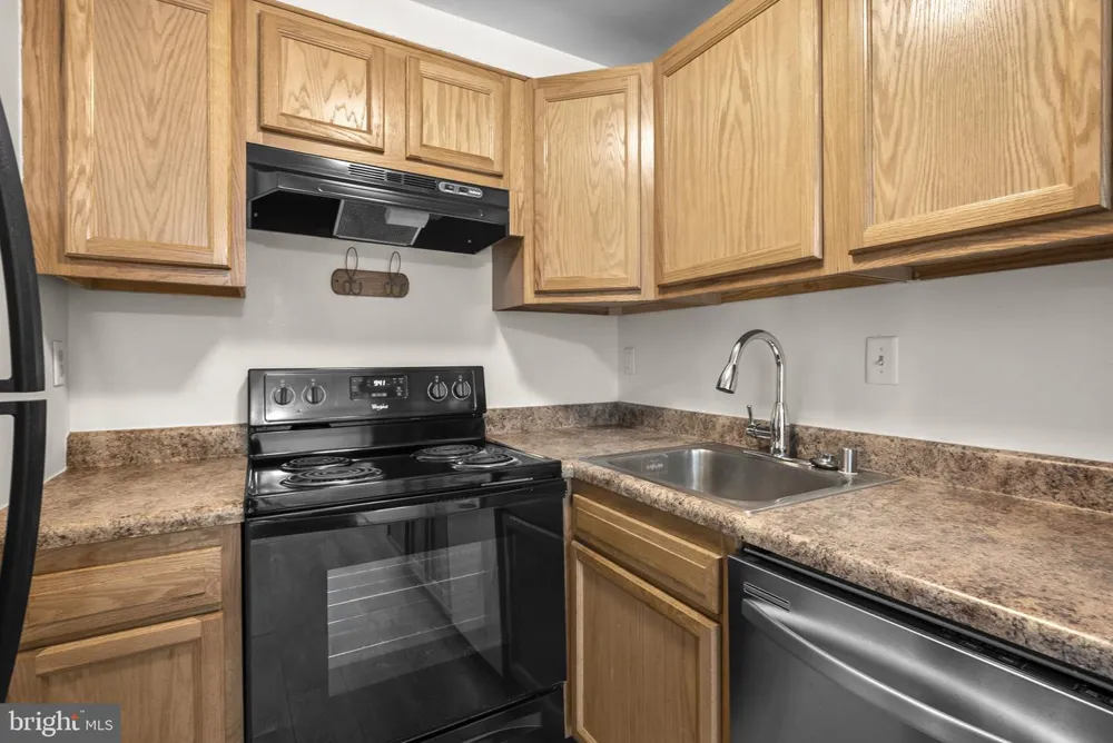 1482 BLOCKTON COURT Crofton, MD 21114