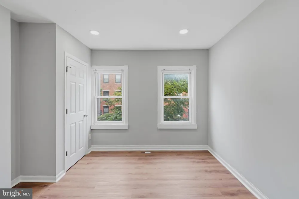 937 W LOMBARD STREET Baltimore, MD 21223