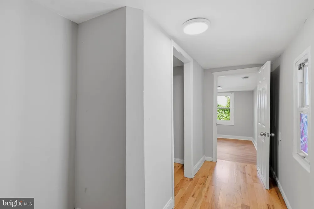 937 W LOMBARD STREET Baltimore, MD 21223