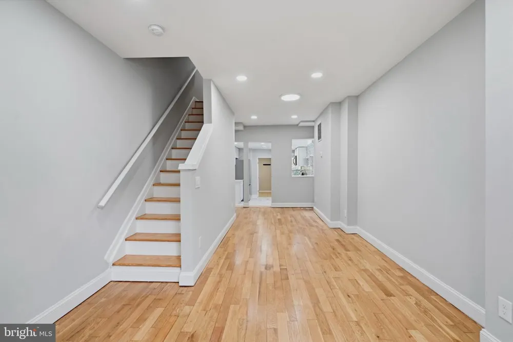 937 W LOMBARD STREET Baltimore, MD 21223